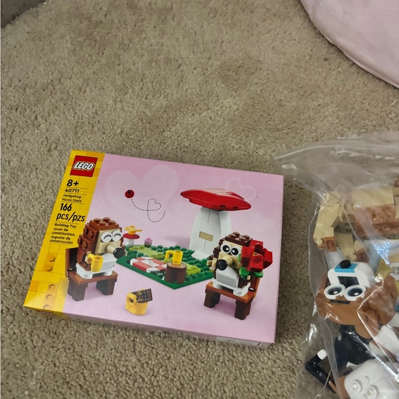 Lego bundle - Picture 2 of 3